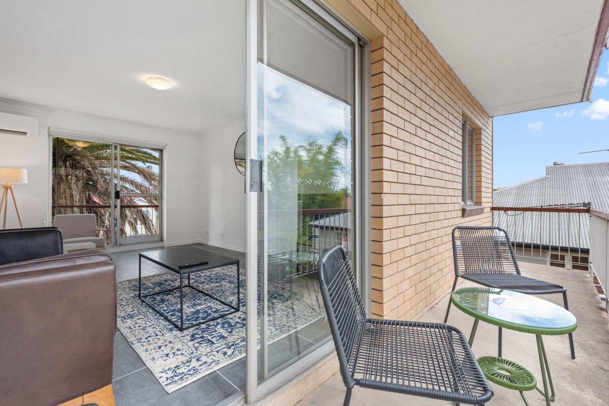 Spacious 3brm Close To Gabba With Car Park & Wifi * Brisbane